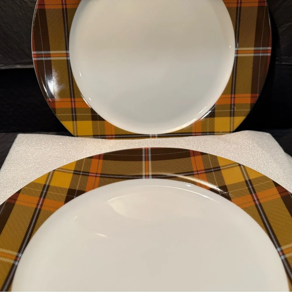 LAST ONE! New Williams Sonoma Autumn/Harvest Plaid Dinner Plate, 10 5/8”